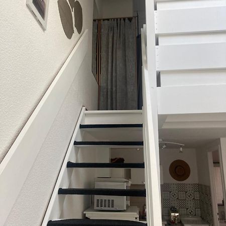 Appartement Duplex Lumineux Idealement Situe 아레즈 외부 사진
