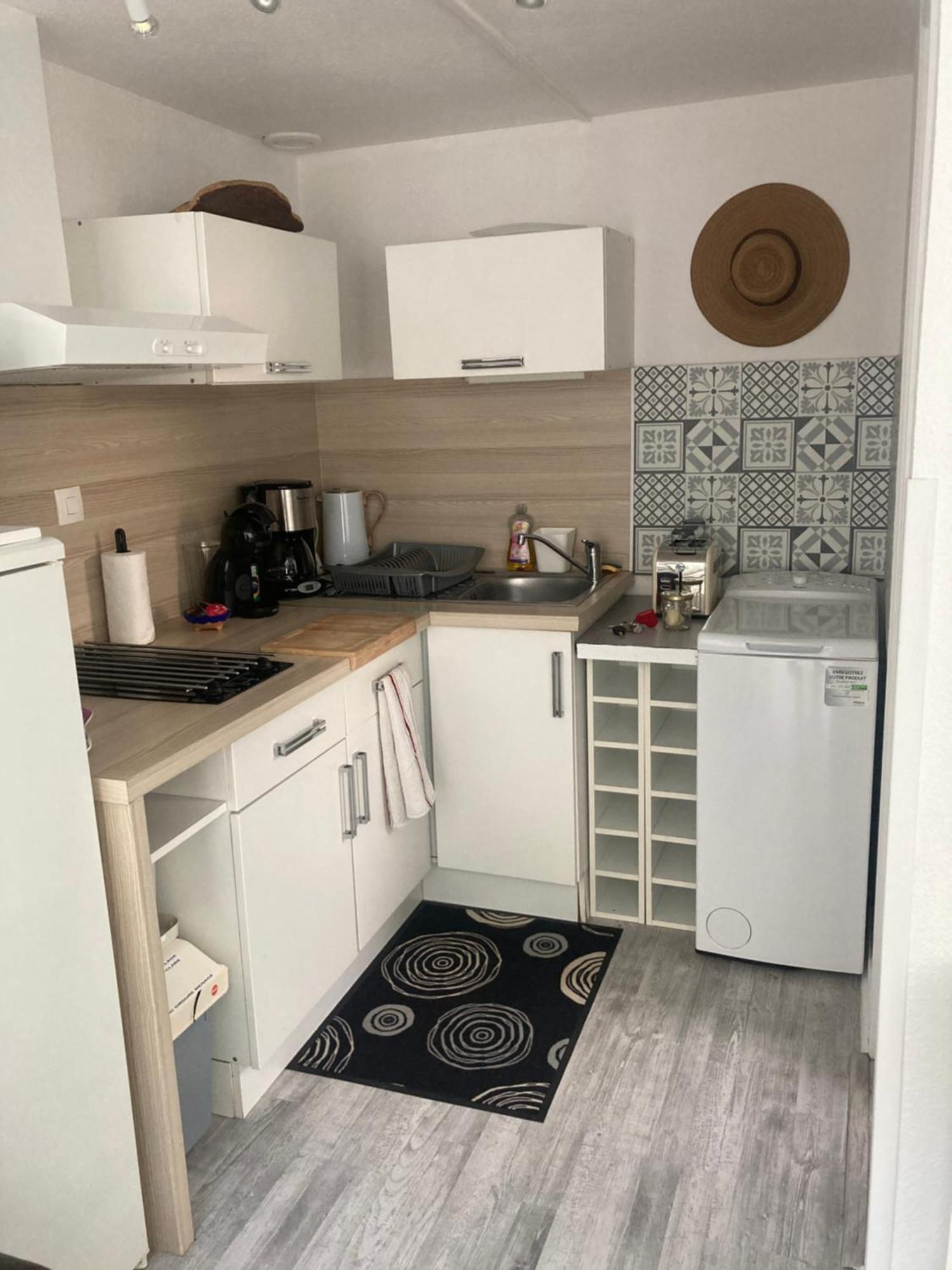 Appartement Duplex Lumineux Idealement Situe 아레즈 외부 사진