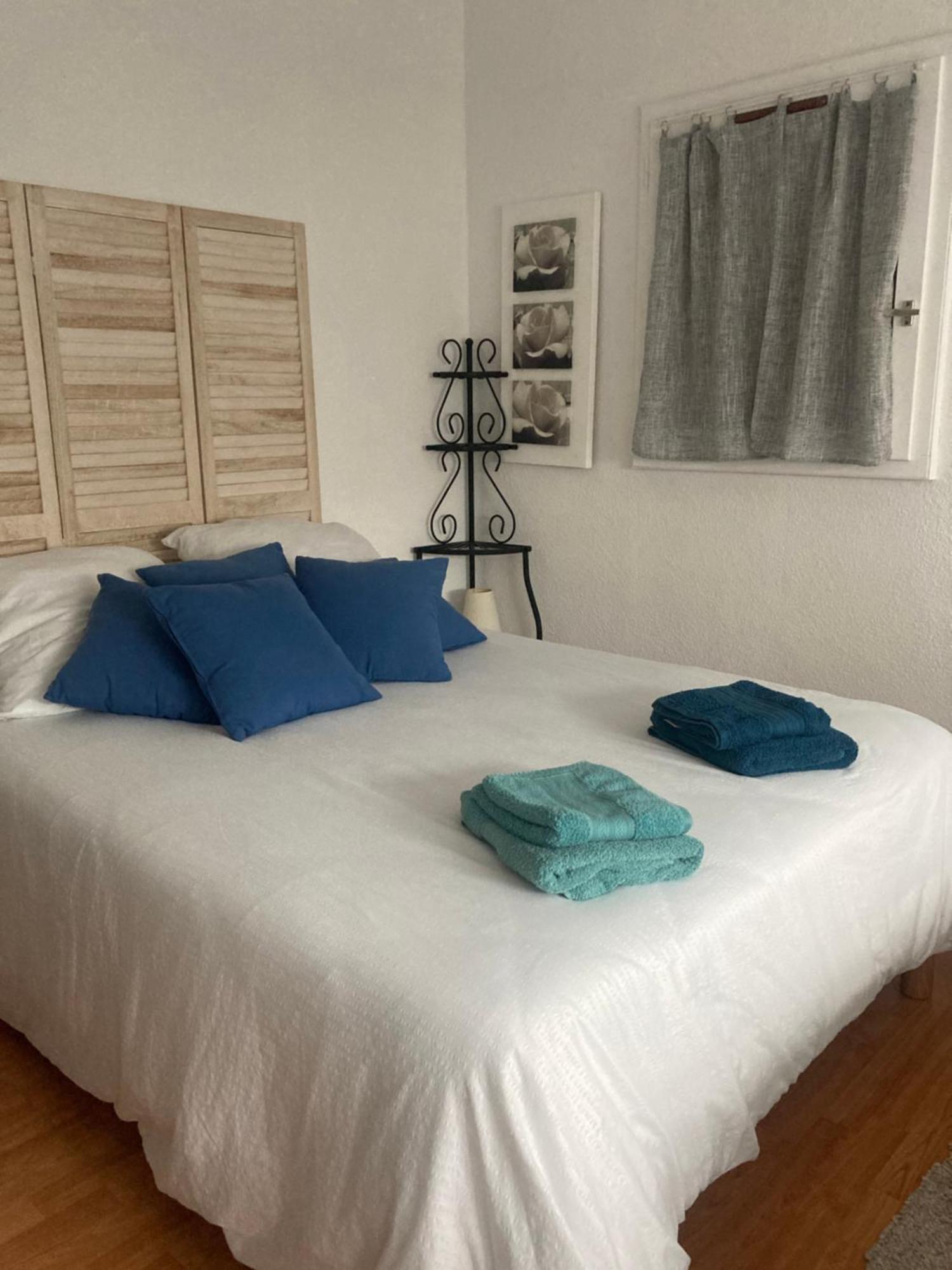 Appartement Duplex Lumineux Idealement Situe 아레즈 외부 사진